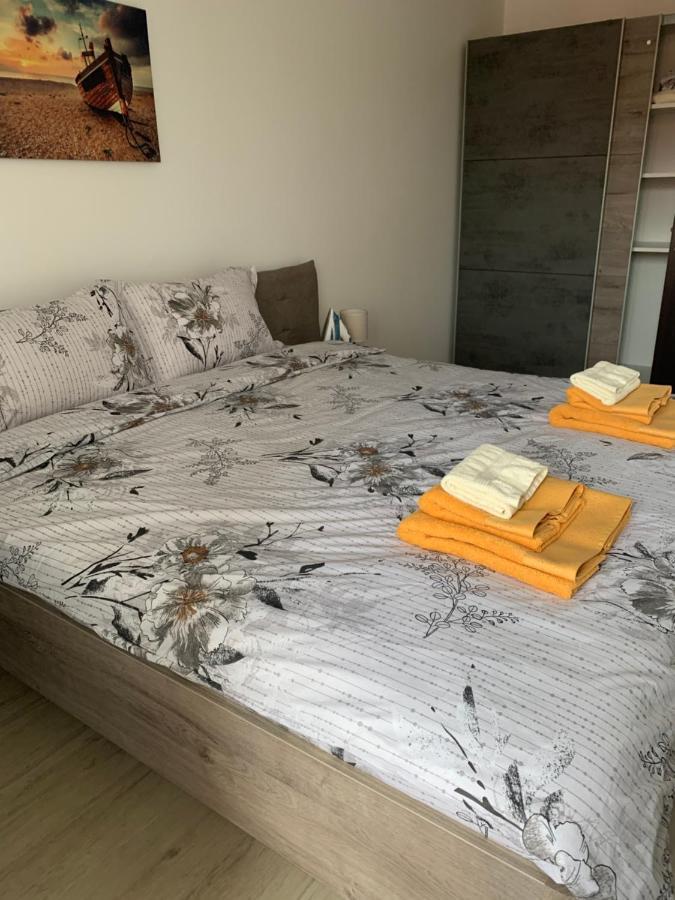 Sunny days luxury apartment Pomorie Bagian luar foto
